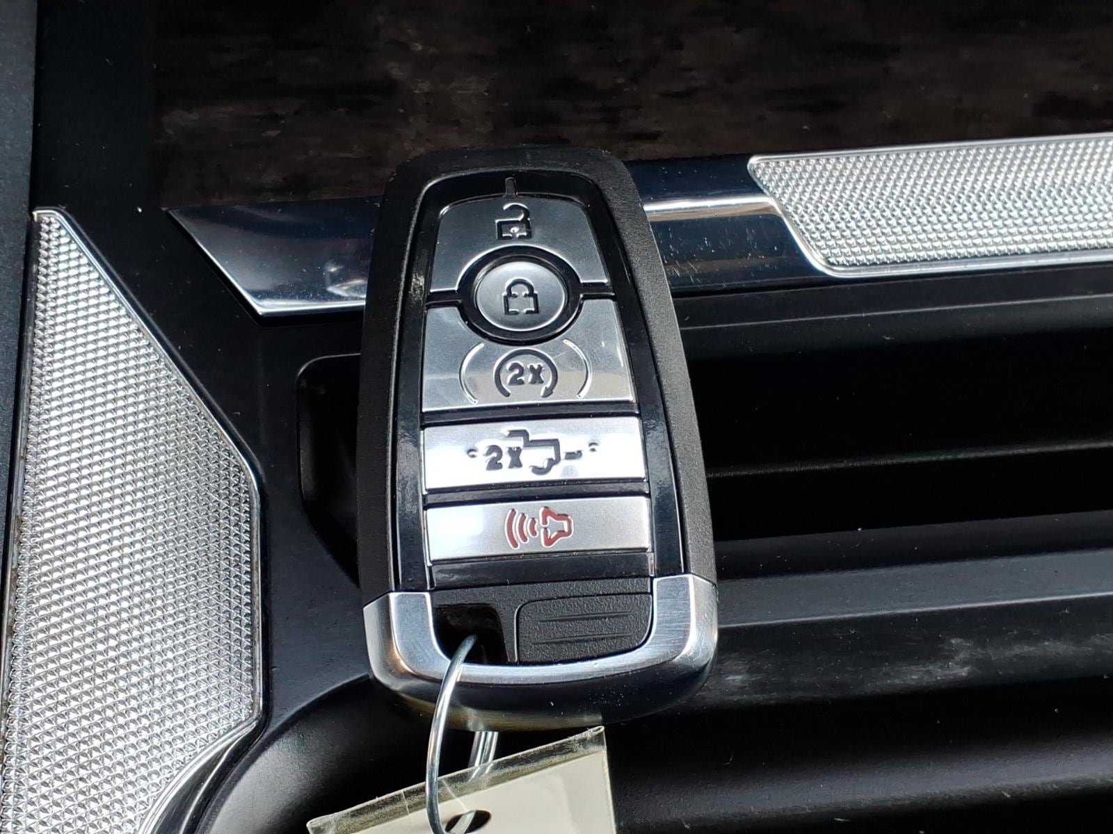 Certified 2023 Ford F250 Lariat AWD/4WD image 31