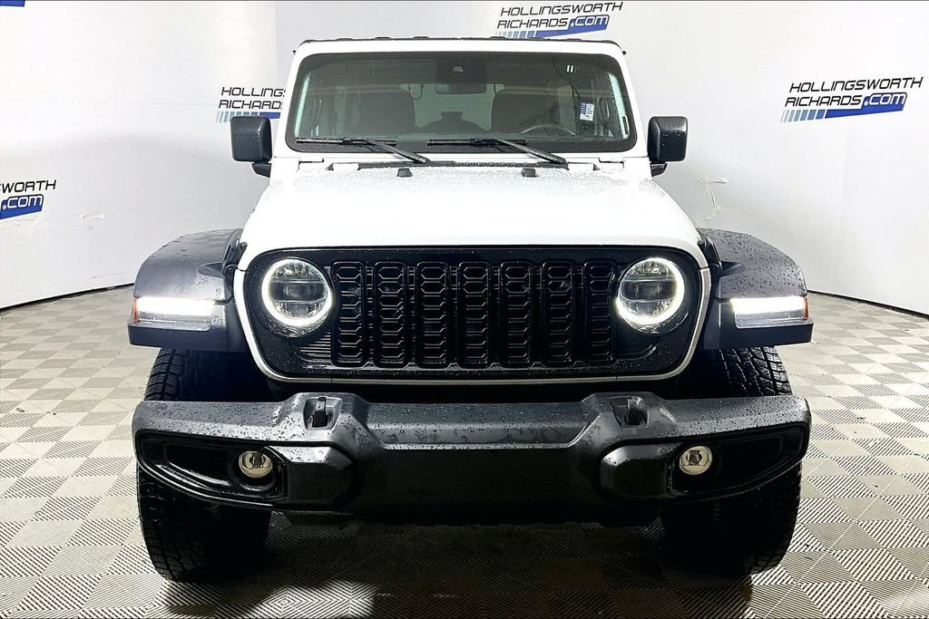 Used 2025 Jeep Wrangler Unlimited Sport AWD/4WD image 2