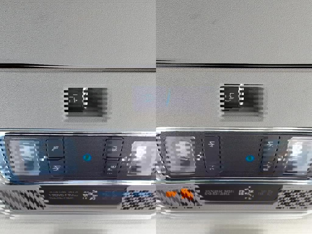 Certified 2023 Ford F250 Lariat image 33