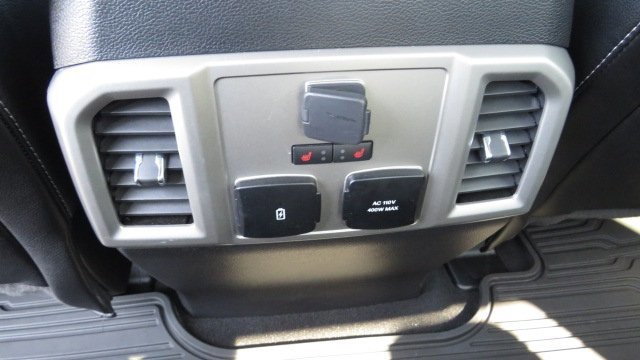 Certified 2020 Ford F250 Lariat w/ Lariat Value Package image 16