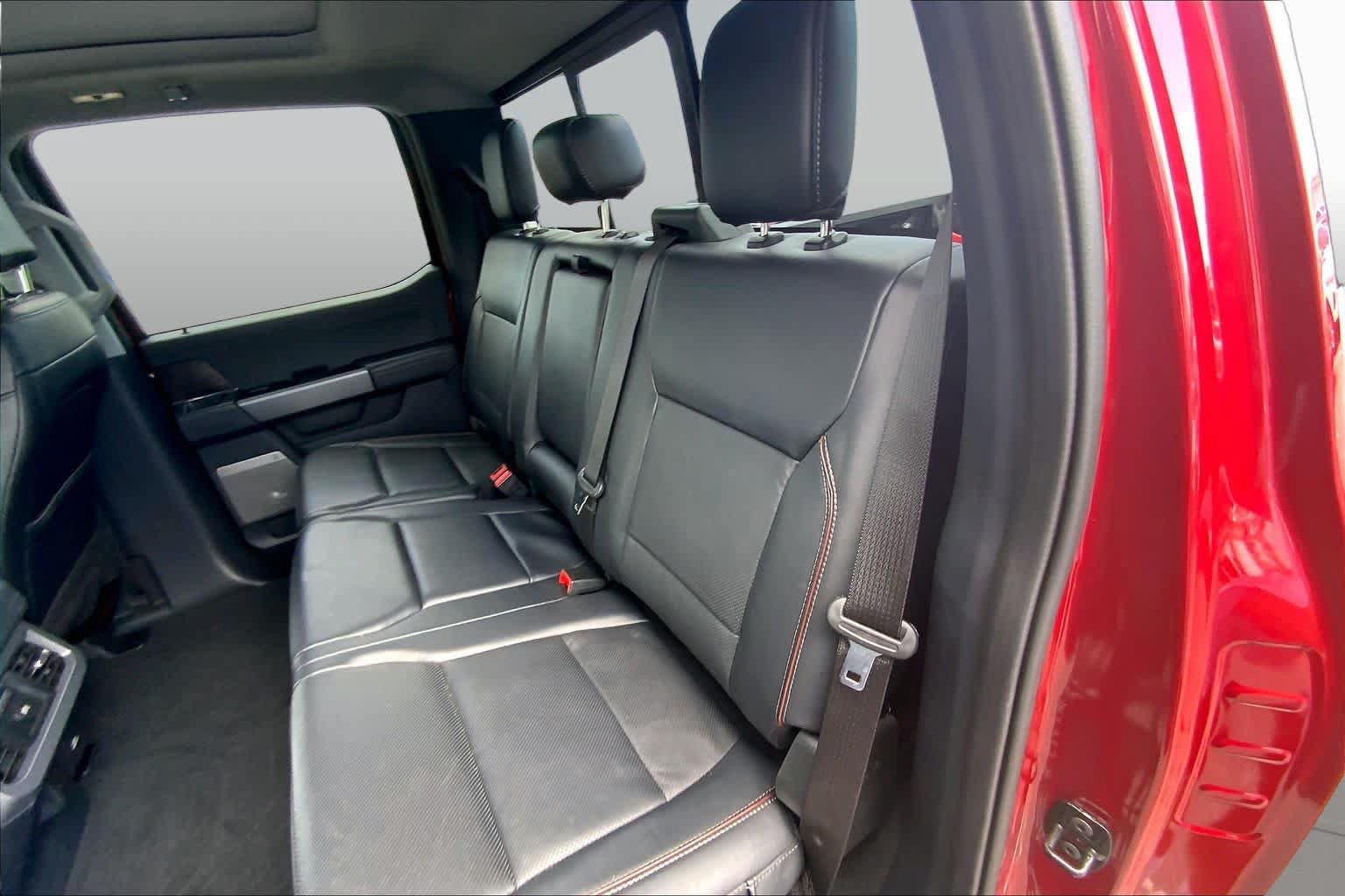 Certified 2024 Ford F250 Lariat w/ Tremor Off-Road Package AWD/4WD image 21