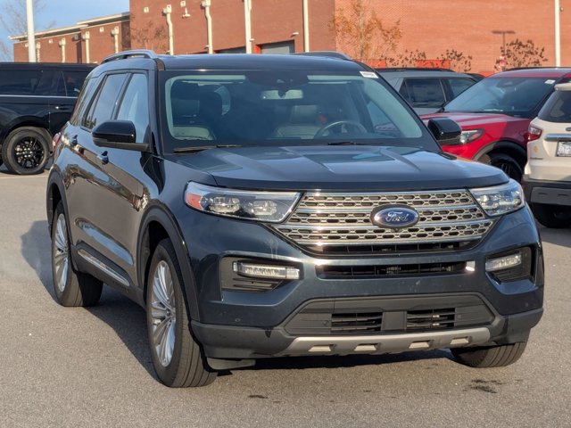 Certified 2023 Ford Explorer Limited w/ Hybrid Equipment Group 310A image 2