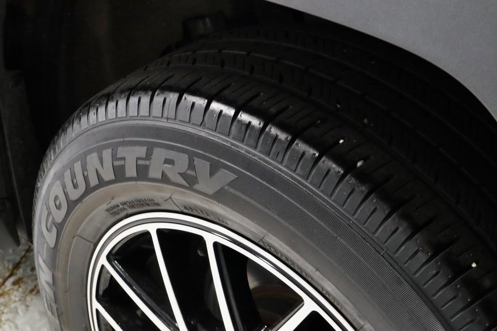 Used 2020 Toyota RAV4 LE w/ Carpet Mat Package FWD image 19