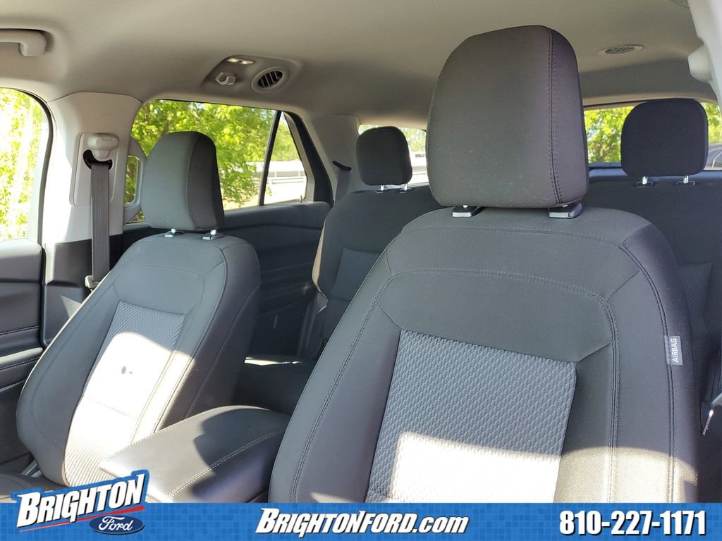 Certified 2024 Ford Explorer XLT AWD/4WD image 11