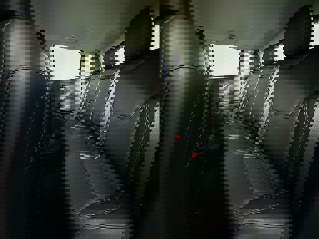 Used 2021 Jeep Compass Limited image 14