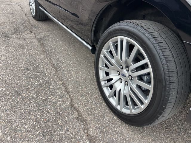 Certified 2023 Ford Expedition Limited image 30