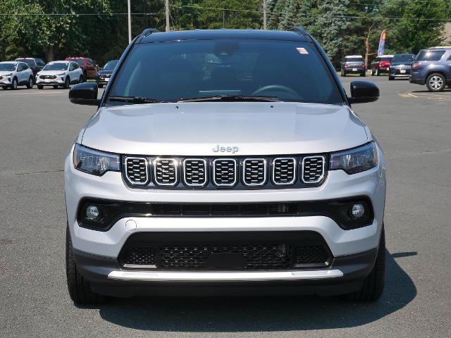 Used 2025 Jeep Compass Limited AWD/4WD image 8