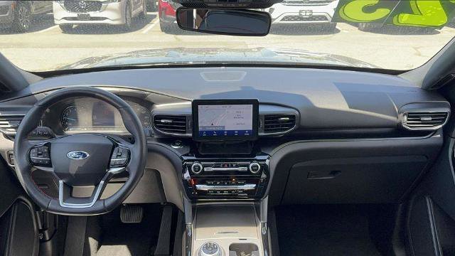 Certified 2023 Ford Explorer ST-Line w/ Class IV Trailer Tow Package AWD/4WD image 32