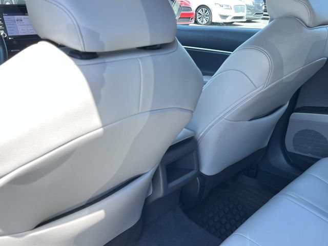 Used 2024 Toyota Camry SE FWD image 26