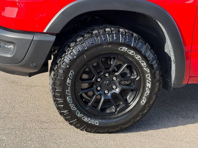 Used 2025 RAM 1500 Rebel w/ Rebel Level 1 Equipment Group AWD/4WD image 4