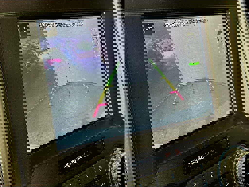 Certified 2018 Ford F150 Lariat w/ Equipment Group 502A Luxury image 29