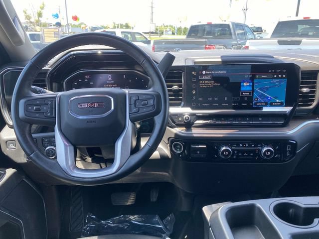 Used 2025 GMC Sierra 1500 SLT AWD/4WD image 12
