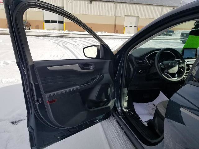 Certified 2022 Ford Escape SE w/ Cold Weather Package image 10