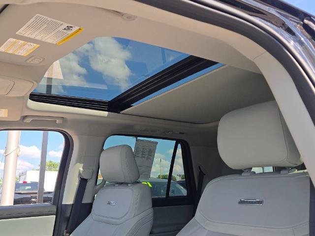 Certified 2025 Ford Expedition Platinum AWD/4WD image 27