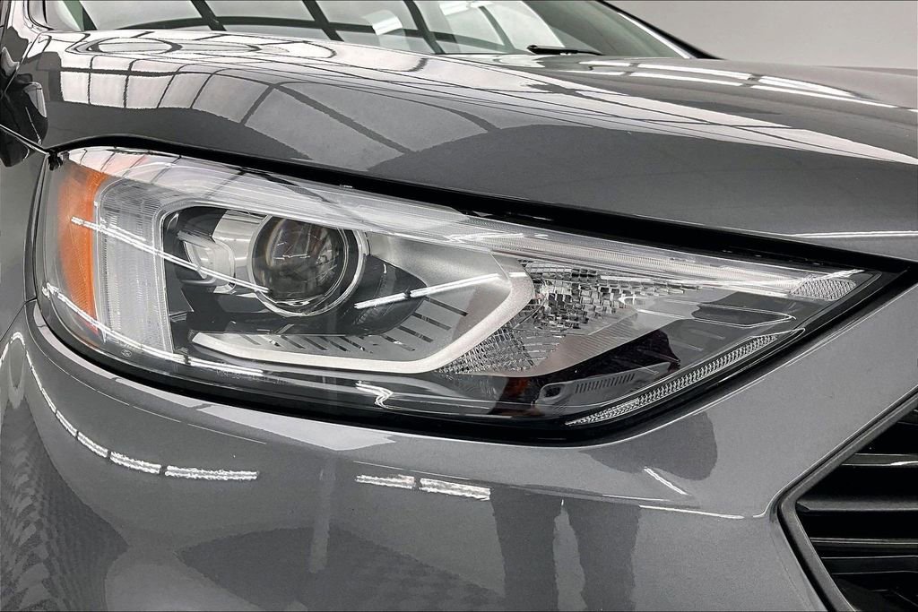 Certified 2022 Ford Edge SEL w/ Sport Appearance Package AWD/4WD image 29