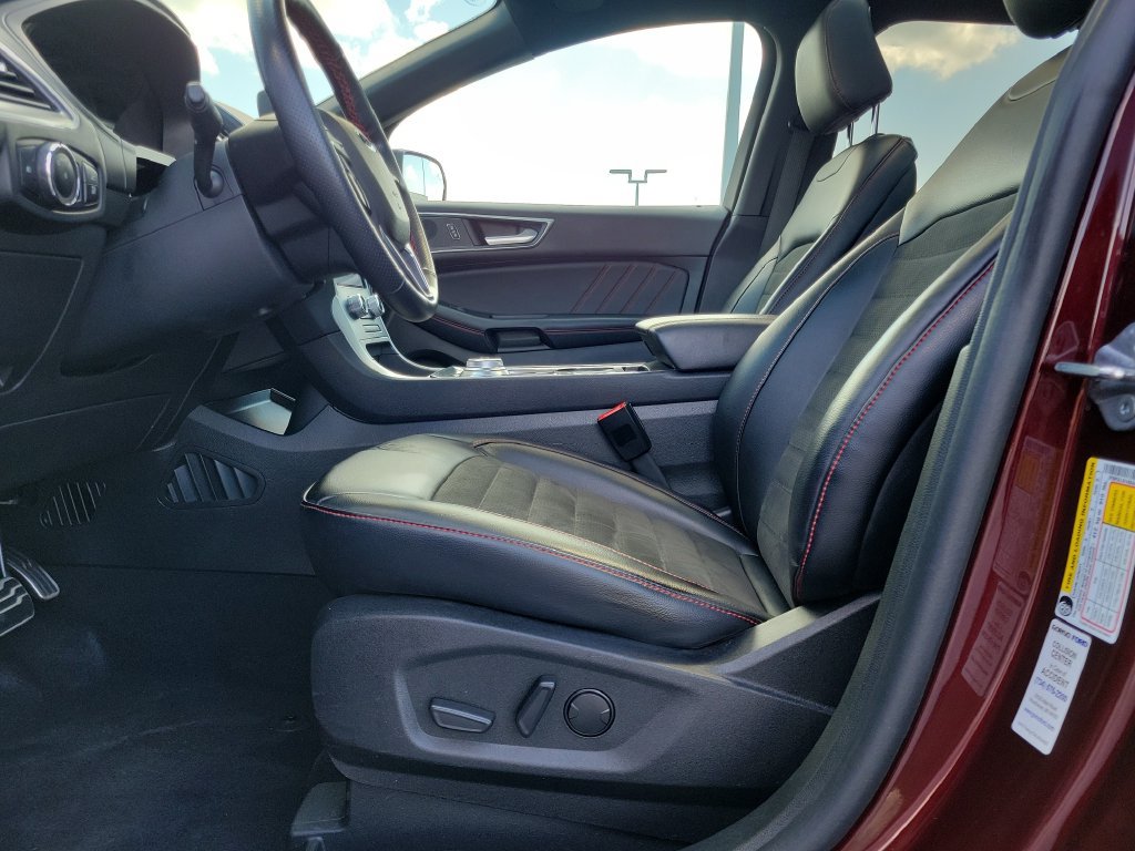 Certified 2024 Ford Edge ST-Line AWD/4WD image 21