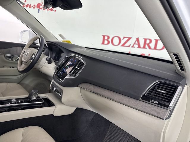 Used 2023 Volvo XC90 B6 Plus w/ Protection Package Premier image 17