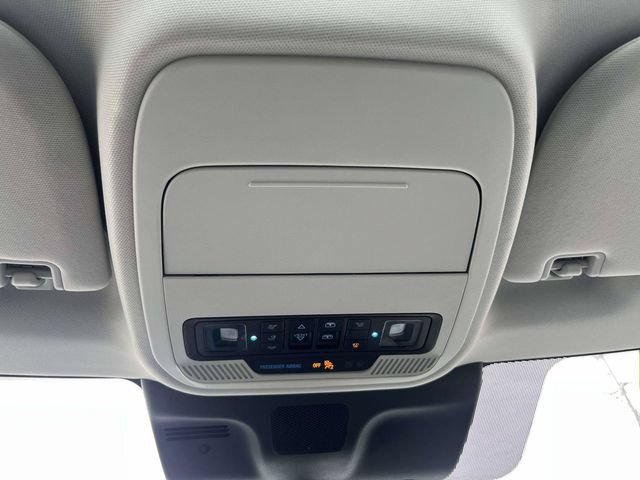 Certified 2025 Ford Expedition Active AWD/4WD image 18