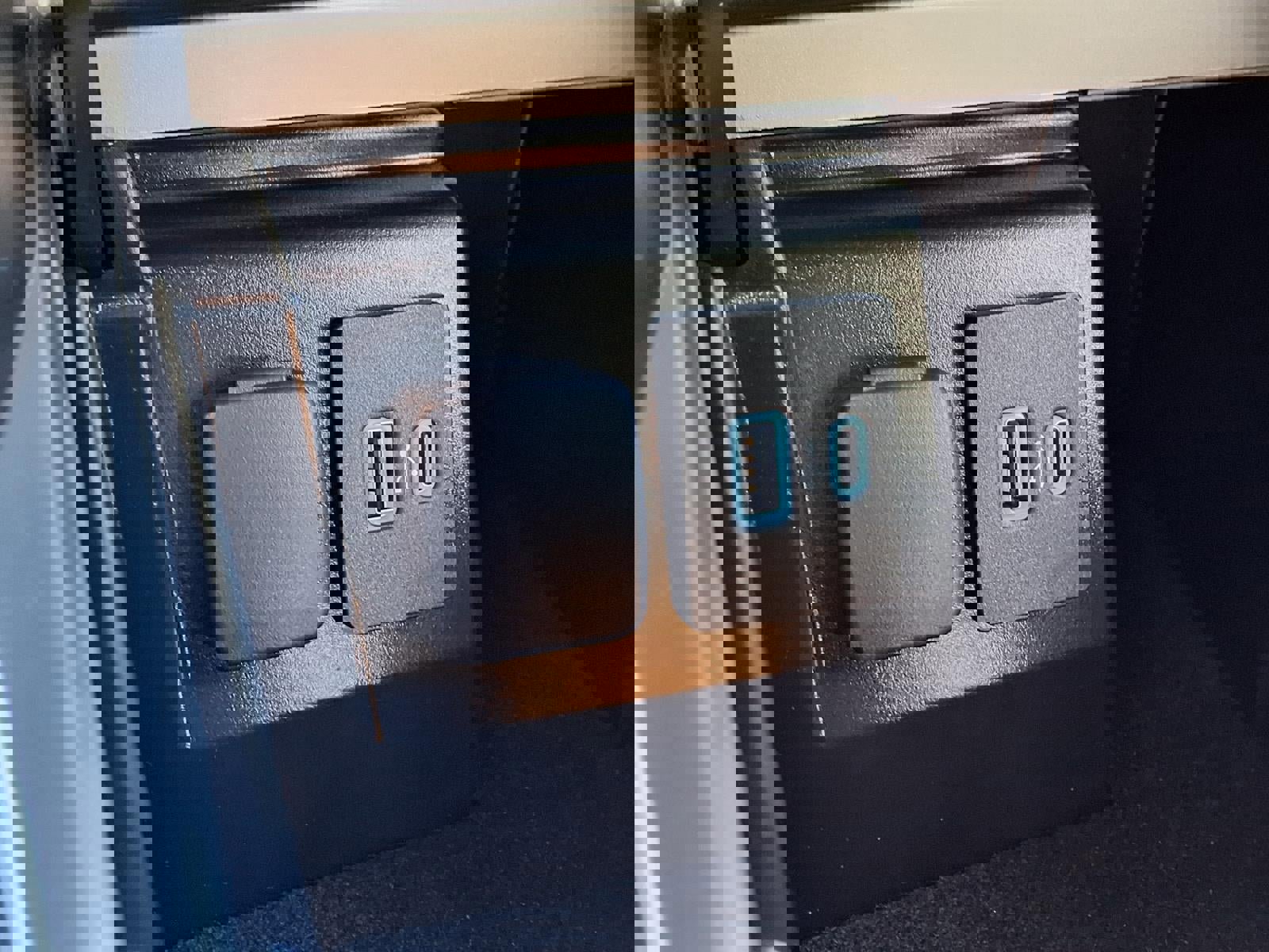 Certified 2022 Ford Explorer XLT w/ Equipment Group 202A image 21