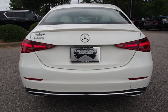 Used 2022 Mercedes-Benz C 300 Sedan image 7