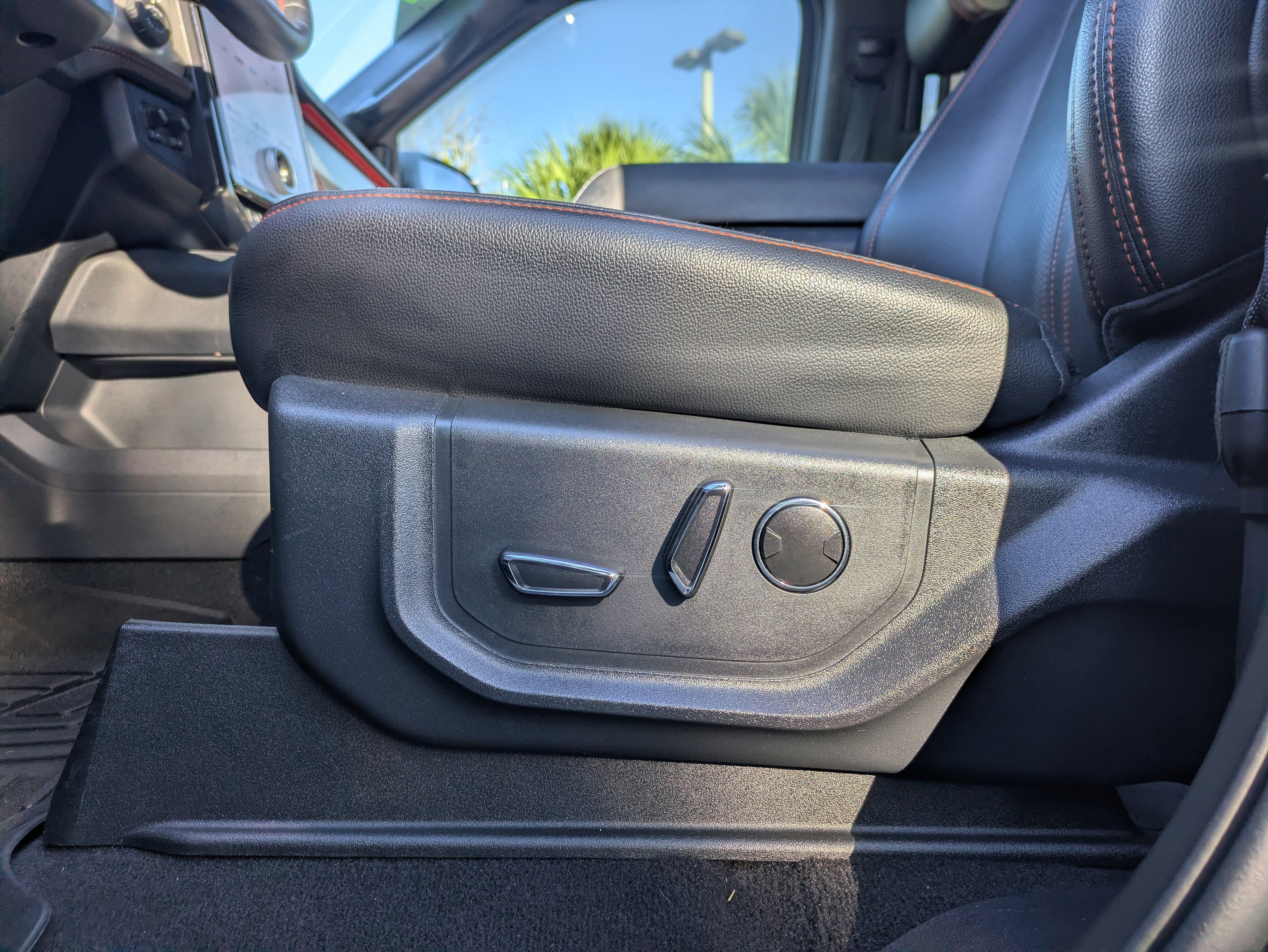 Certified 2024 Ford Expedition Timberline image 30