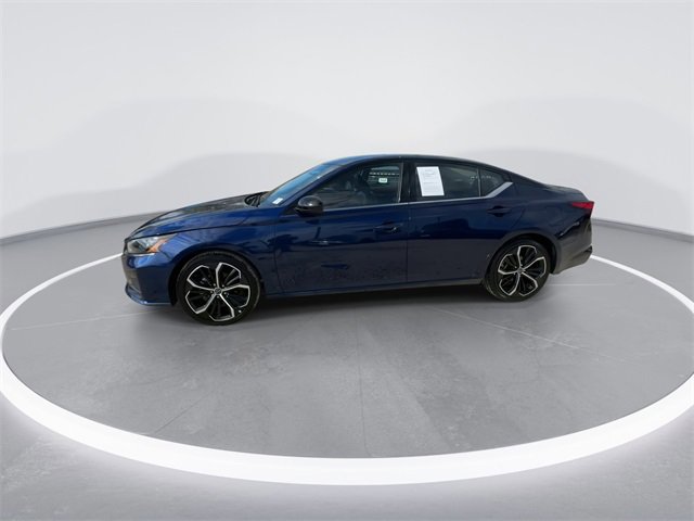 Used 2024 Nissan Altima 2.5 SR image 9
