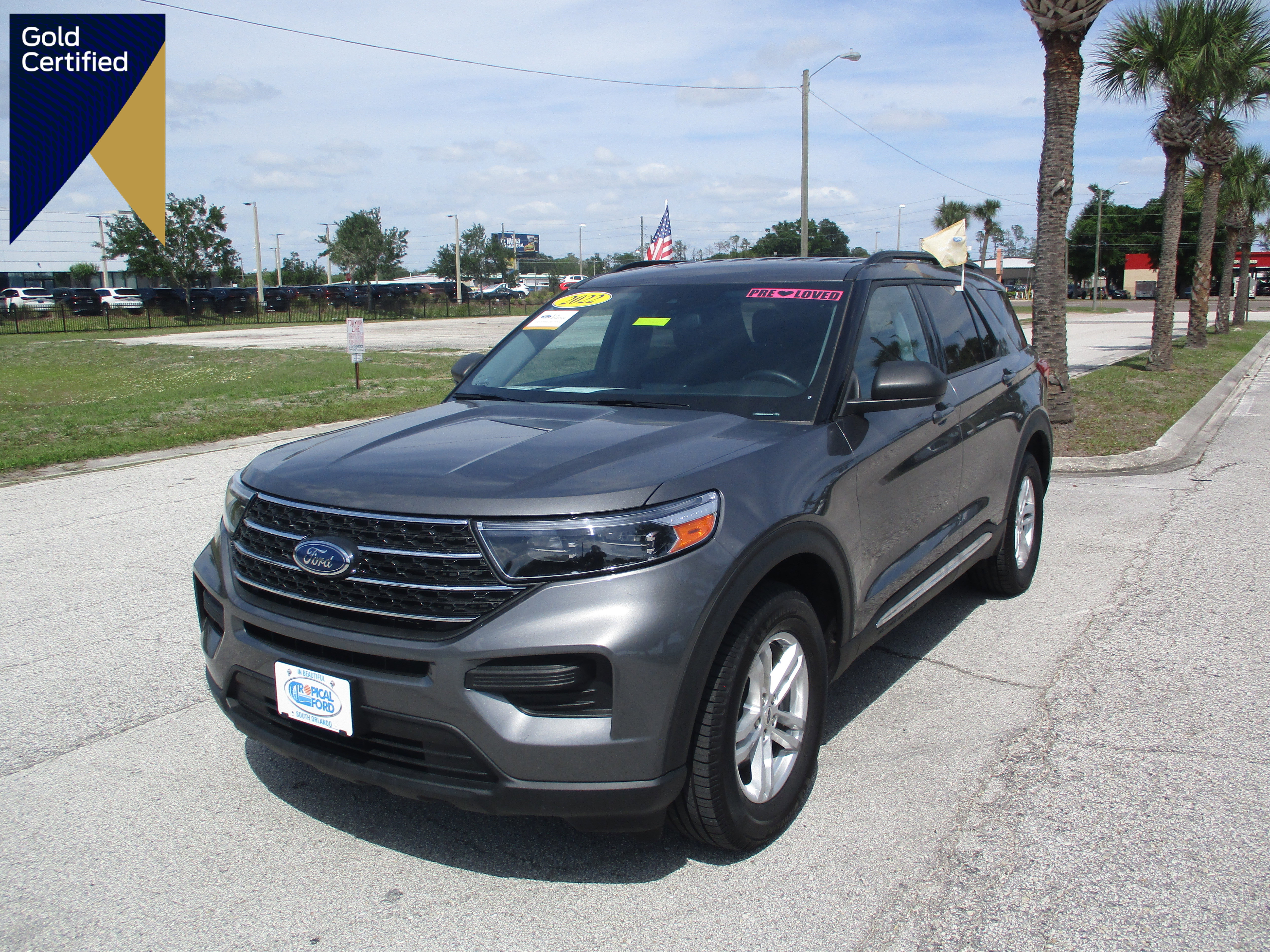 Certified 2022 Ford Explorer XLT image 1