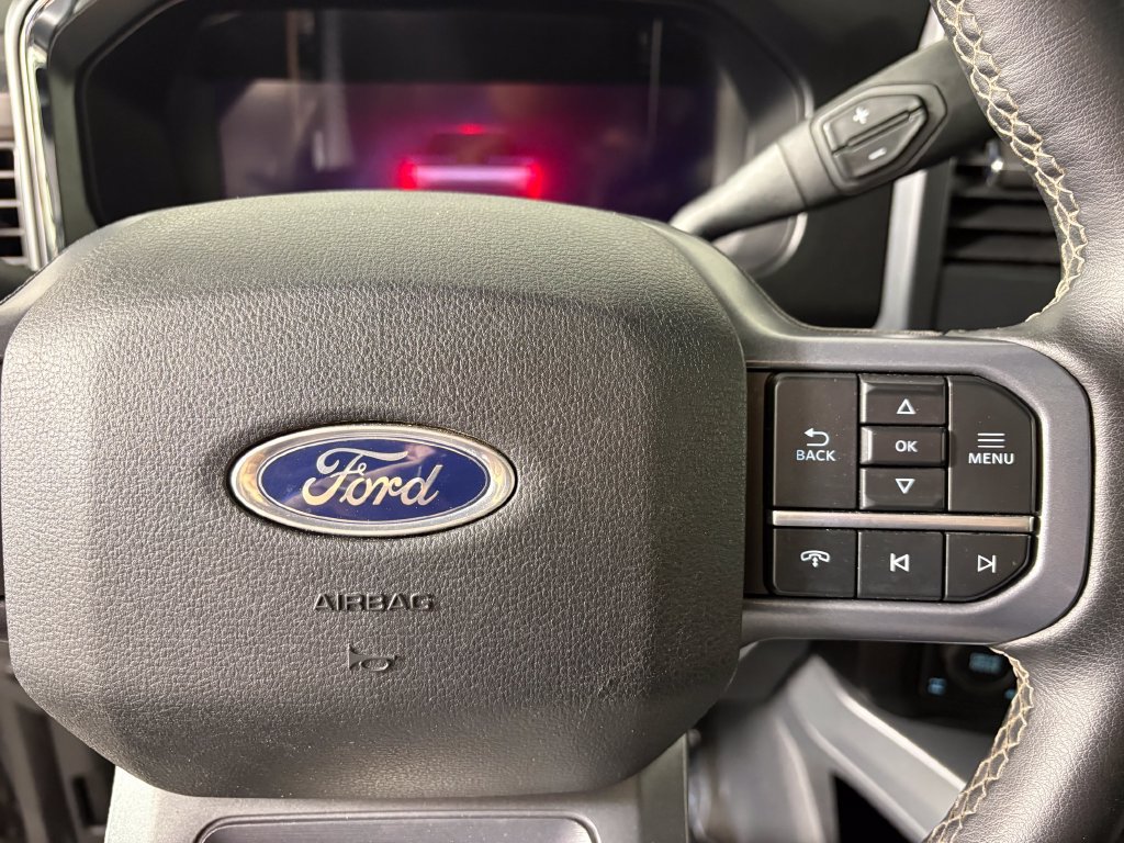 Certified 2026 Ford F350 Lariat w/ Black Appearance Package AWD/4WD image 23