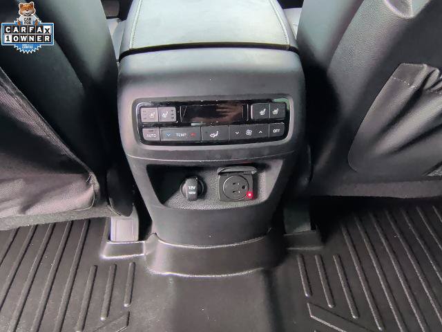 Used 2022 Hyundai Palisade Limited FWD image 16