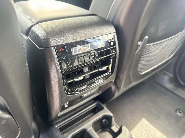 Used 2021 Jeep Grand Cherokee L Limited RWD image 14
