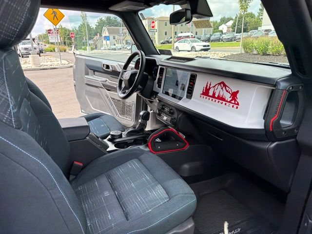 Certified 2024 Ford Bronco Heritage Edition AWD/4WD image 21