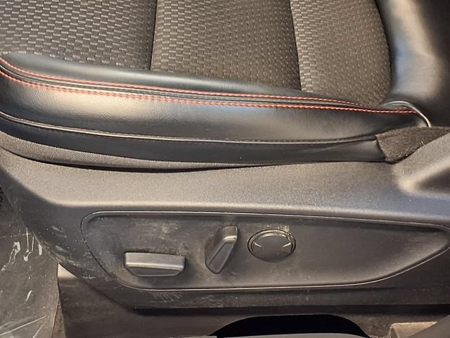 Certified 2024 Ford Escape ST-Line Select w/ Tech Pack #1 AWD/4WD image 4