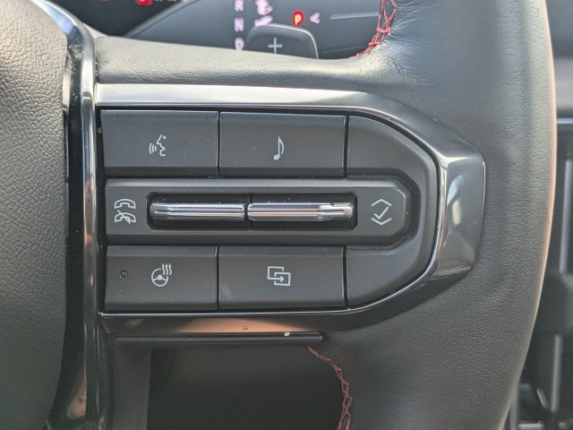 Used 2025 GMC Yukon XL AT4 Ultimate AWD/4WD image 29