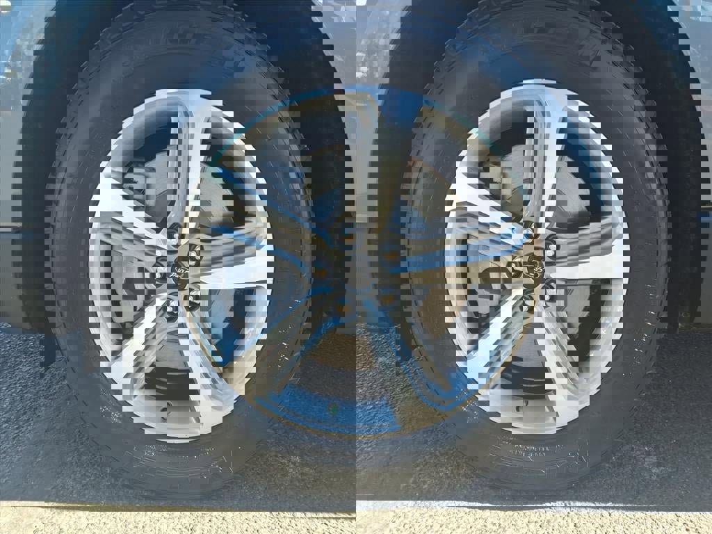 Certified 2024 Ford Edge SEL w/ Convenience Package image 9