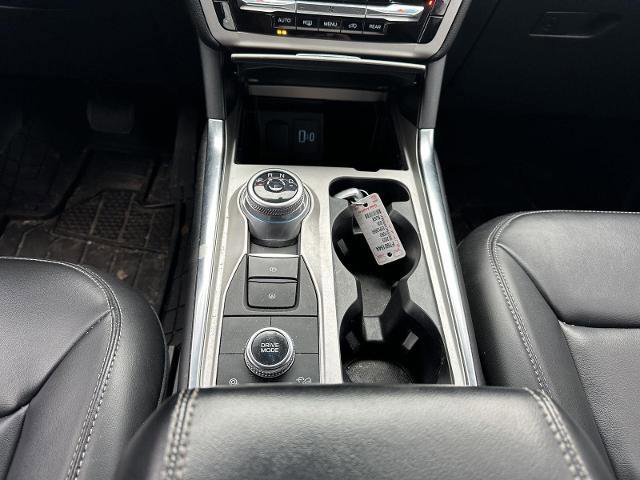 Certified 2023 Ford Explorer XLT w/ Equipment Group 202A image 28