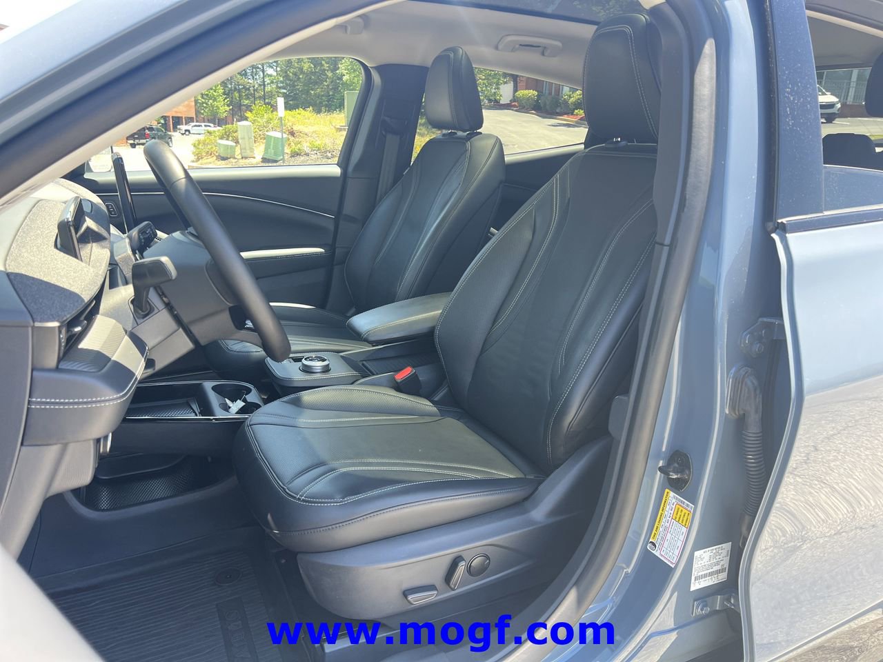 Certified 2023 Ford Mustang Mach-E Premium AWD/4WD image 18