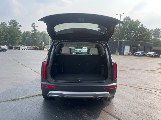 Used 2022 Kia Telluride S image 12