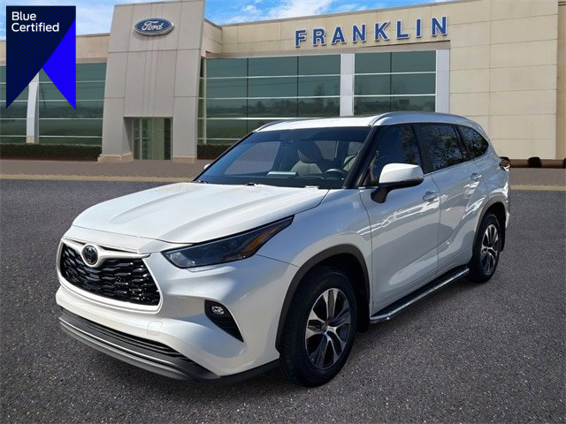 Used 2024 Toyota Highlander XLE