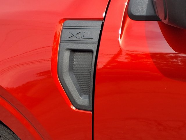 Certified 2024 Ford Maverick XL FWD image 21