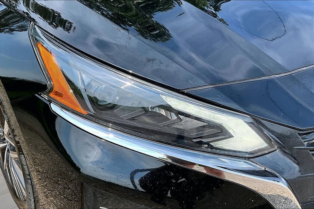 Used 2024 Nissan Altima 2.5 SV FWD image 28
