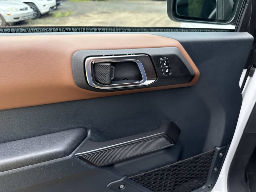 Certified 2024 Ford Bronco Outer Banks AWD/4WD image 13