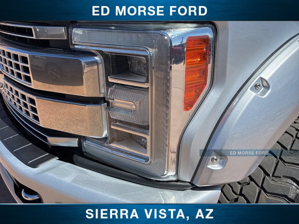 Certified 2019 Ford F250 Platinum w/ Platinum Ultimate Package AWD/4WD image 3