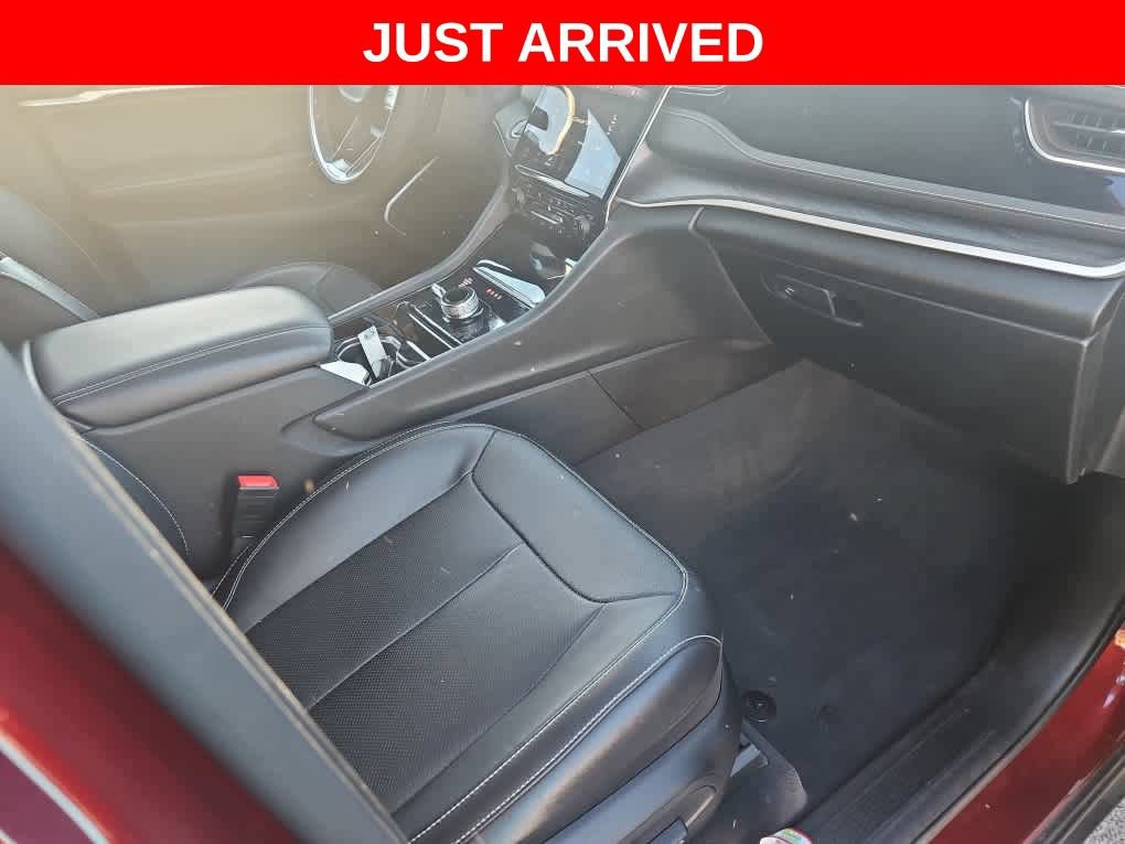 Used 2023 Jeep Grand Cherokee 4WD 4xe w/ Luxury Tech Group II image 13