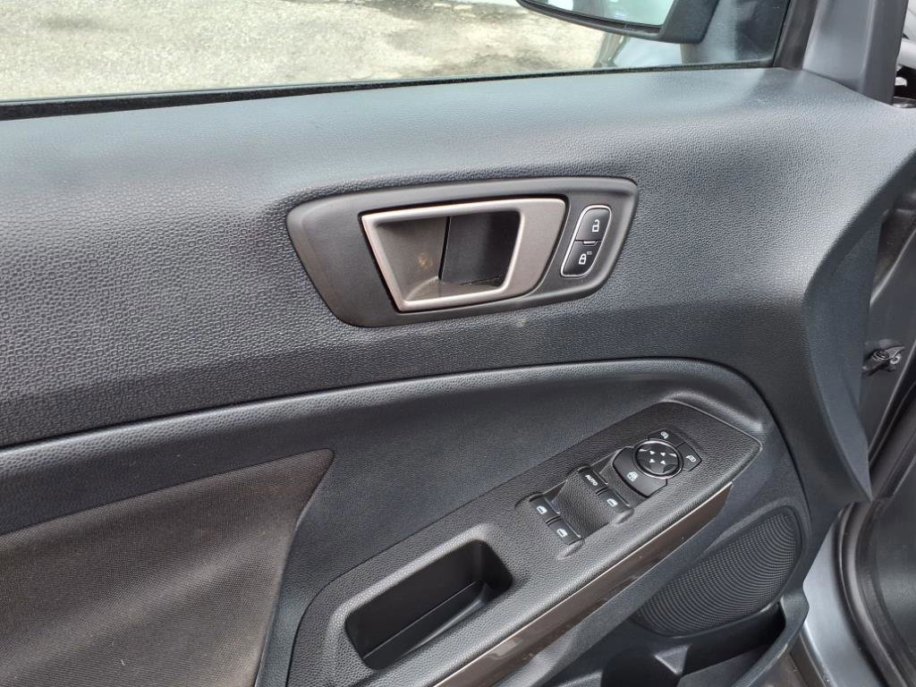 Certified 2020 Ford EcoSport SE w/ SE Convenience Package image 11