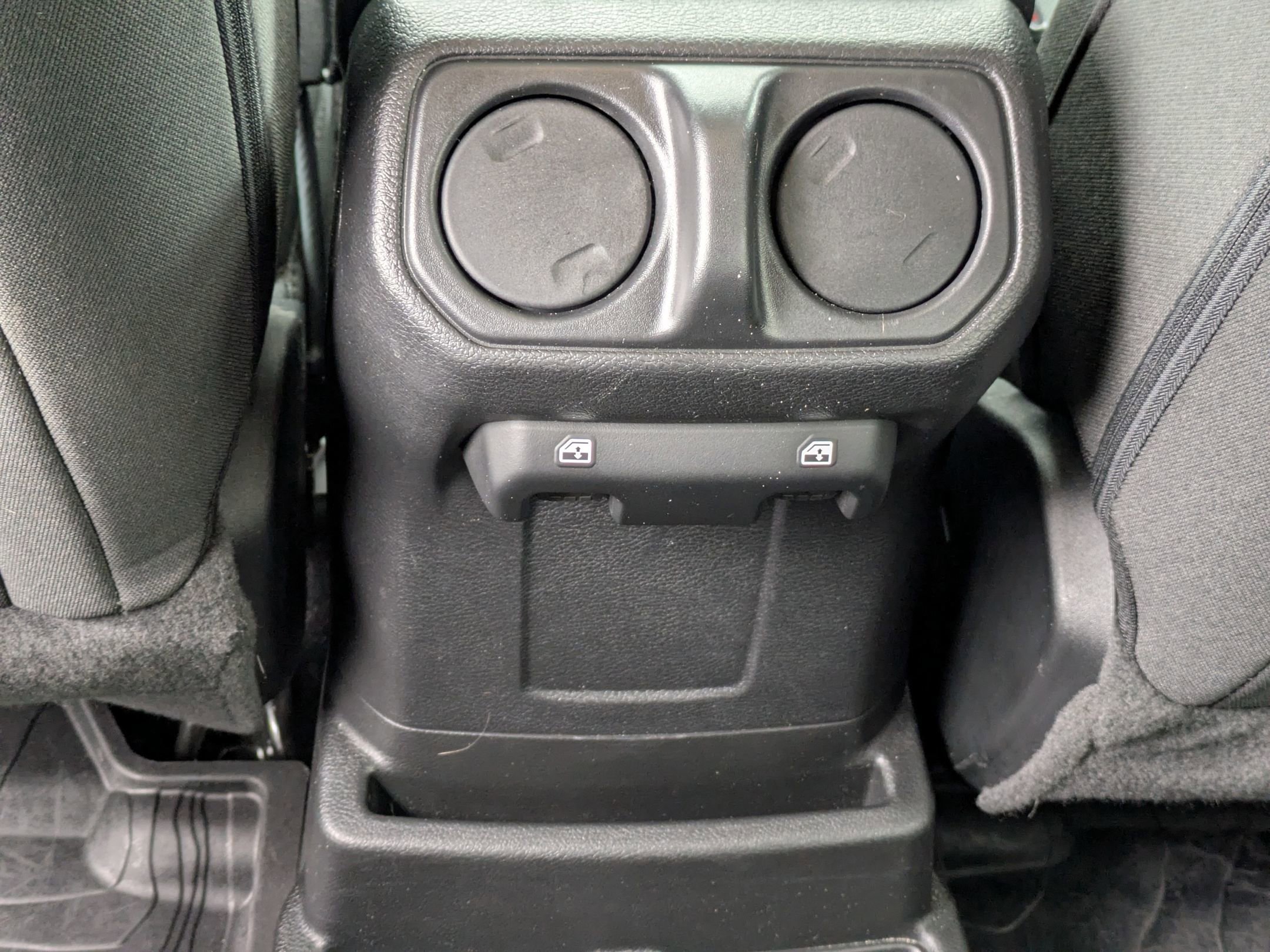 Used 2023 Jeep Wrangler Unlimited image 26