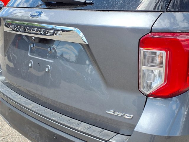 Certified 2023 Ford Explorer XLT w/ Equipment Group 202A AWD/4WD image 26