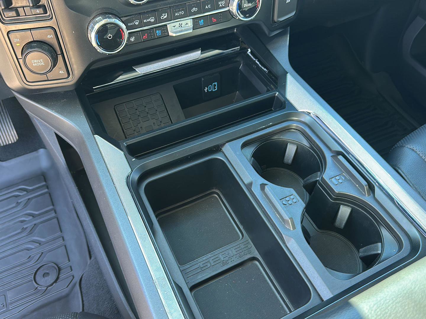 Certified 2023 Ford F450 Lariat w/ Lariat Ultimate Package image 20