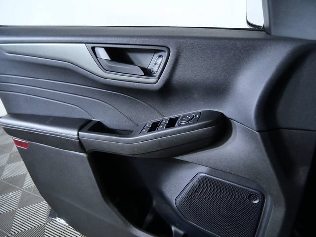 Certified 2025 Ford Escape Active AWD/4WD image 26