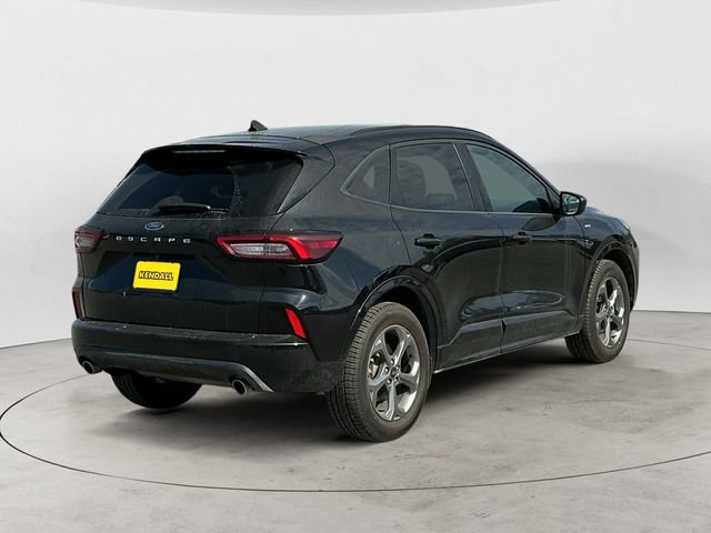Certified 2024 Ford Escape ST-Line AWD/4WD image 5