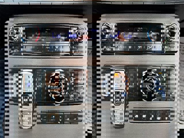 Used 2021 Hyundai Palisade Limited image 22